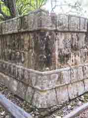 Tzompantli en Chichen Itzá